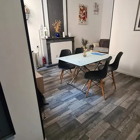 Apartmán Cosy Avec Balneo, Balcon, Clim A 15 Min De La Cite *